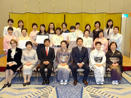 関西作法会平成26年度許状式集合写真