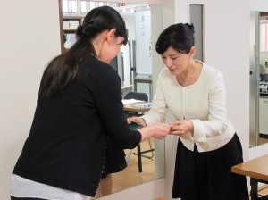 心のおしゃれ講座名刺交換と紹介のマナー