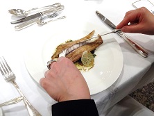 舌平目の食べ方